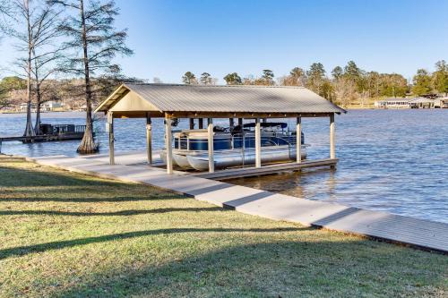 Andalusia House | Tranquil Gantt Lake Home with Deck and Patio!