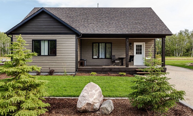 Saint Malo Cabin | Tranquil, Lovely Cabin in St Malo #9