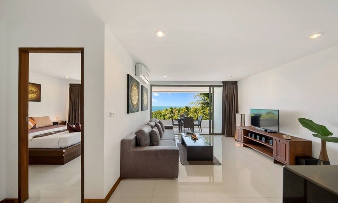 Maret Apartment | Tranquil Residence 2 - Sea View Apartment