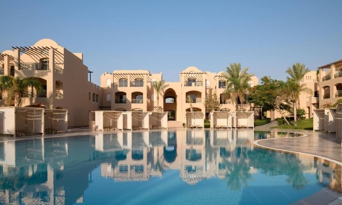 Sharm El Sheikh Resort | Tranquil Stay w/Pool, Spa & Watersports Access – Minutes to SOHO Excitement