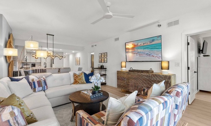 Seacrest Condo | Tranquillity on the Beach, 2025 Renovation, On the Beach, Heated Community Pool