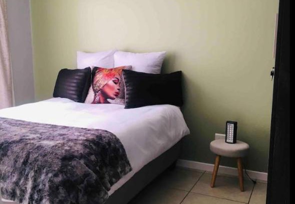 Greater Johannesburg Metropolitan Area Apartment | Tranquillity