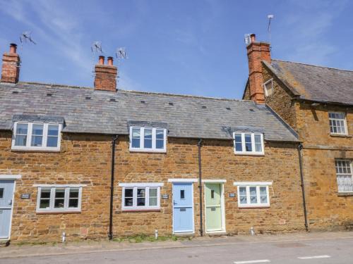 Sibford Gower House | Treacle Cottage