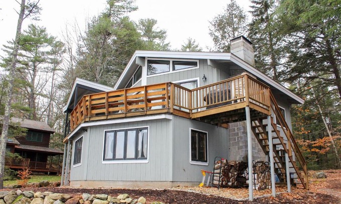 Weirs Beach Apartment | Tree Top Getaway