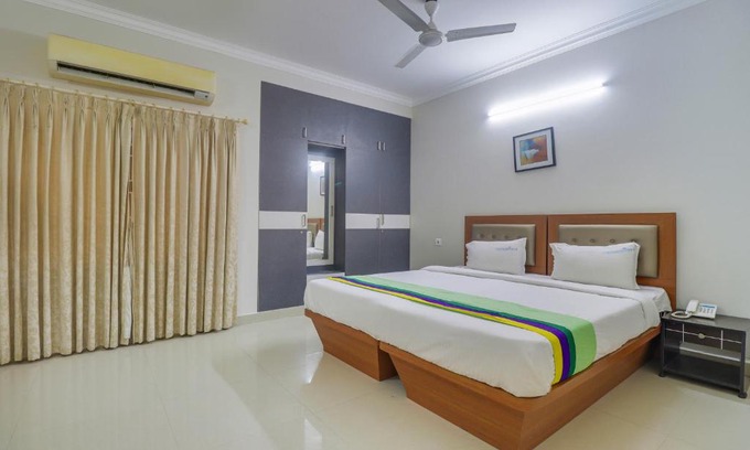Chennai Hotel | Treebo Rithikha Inn Elite Chennai Trade Centre
