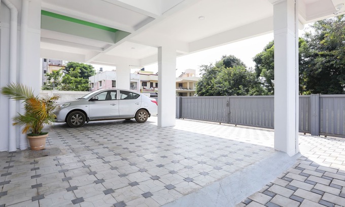 Nashik Hotel | Treebo Sapphire Studio