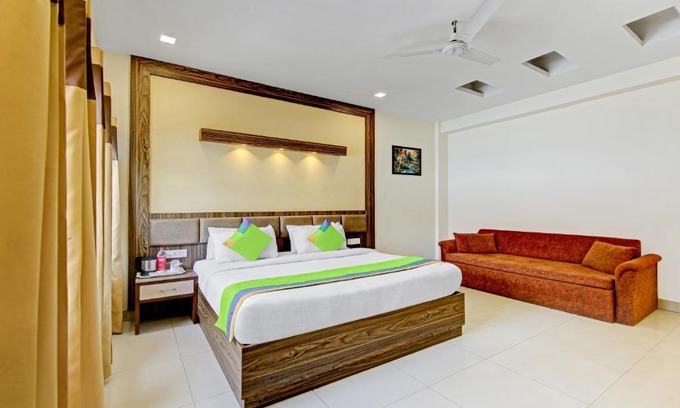 Amritsar Hotel | Treebo Trend Amritsar Regency
