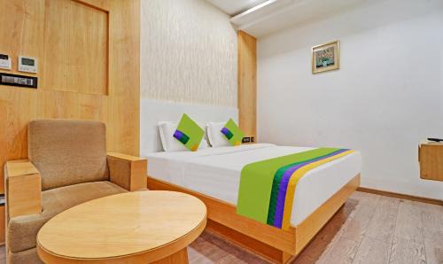 Gopalapuram Hotel | Treebo Vinayak Inn, 600 Mts From Coimbatore Railway Station
