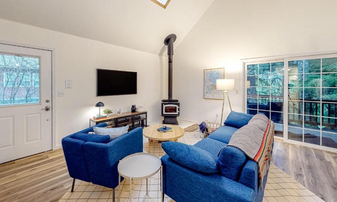 Cape Meares House | Treehouse by the Sea