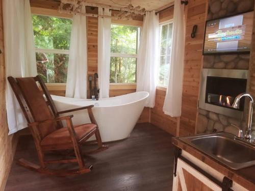 Snohomish House | Treehouse Place at Deer Ridge Featured top 10 USA