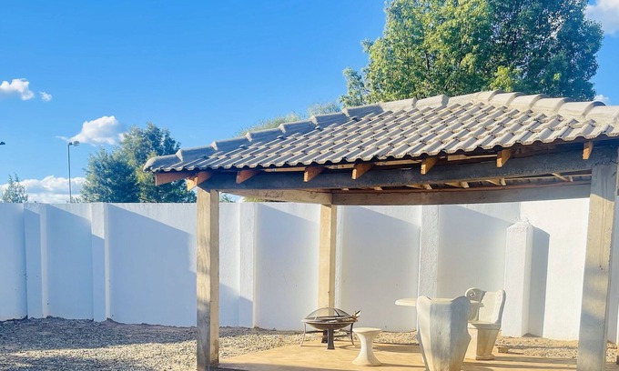 Northam Bed & Breakfast | TrendyBliss Guest House - n0296