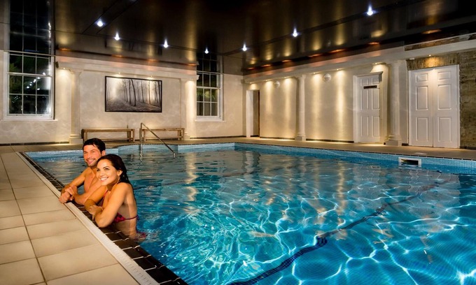 Par Hotel | Trenython Manor