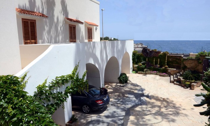 Porto Tricase House | Tricase Porto: Villa Bianca sul Mare 2 - LECCE - Salento