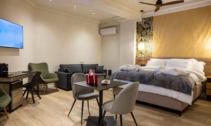 Trikala House | Trikala Mall Suites Luxury Suite Number 24