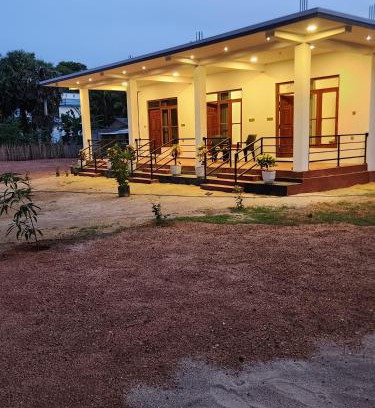 Uppuveli House | Trinco Salli Beach Resort