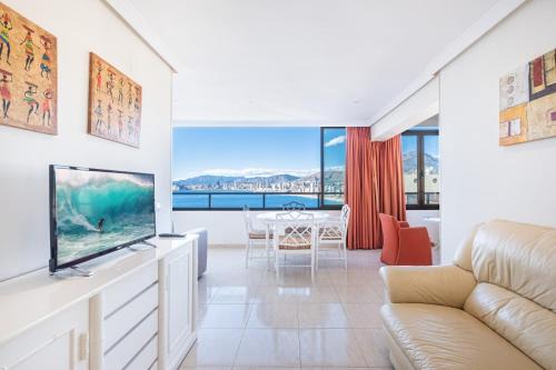 Benidorm Apartment | Trinisol 7-A Sea Views Apartment Levante Beach