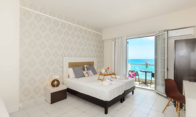 Laganas Apartment | Triple Studio with Balcony