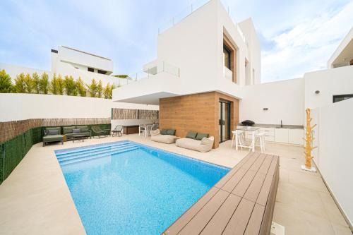 El Albir House | Trito Spaniahome family friendly