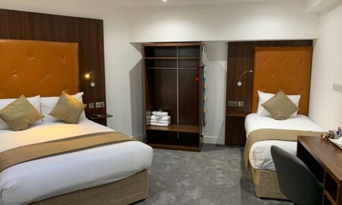 Wainscot Hotel | Trivelles Rochester