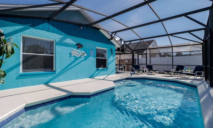 Indian Point House | Tropical Breeze House 3 Bedroom