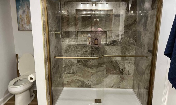 Little River House | Tropical Large 3 Bedroom Home in Little River minutes to North Myrtle Beach Area