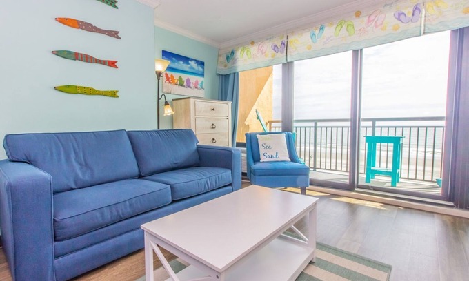 Myrtle Beach Condo | Tropical Oceanfront King Suite-Caravelle Resort 420