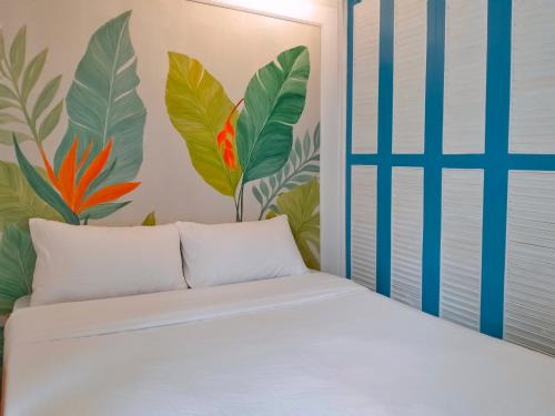 Guadalupe Apartment | Tropical Studios at Symfoni Bossa