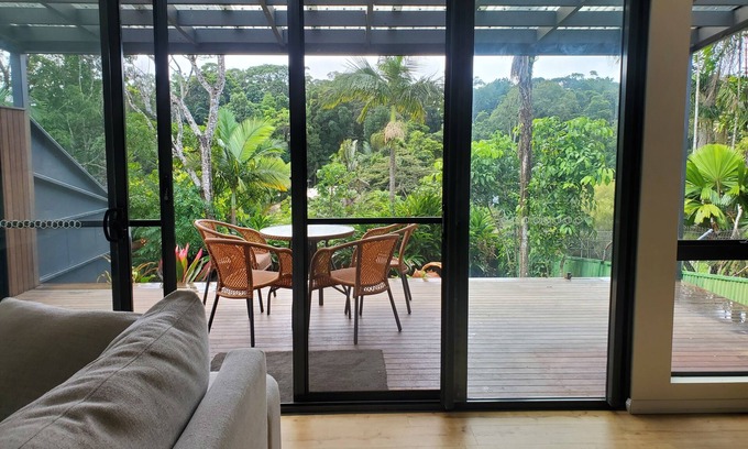Kuranda House | Tropical View Modern Retreat