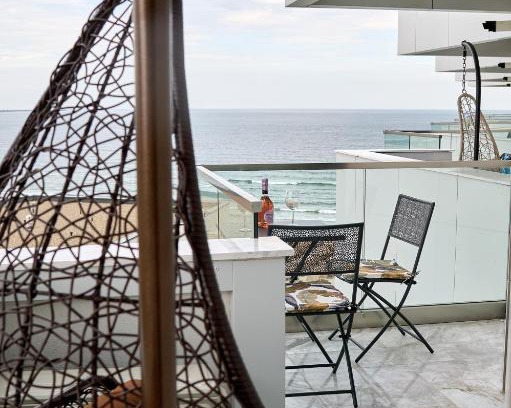 Mamaia-Sat Apartment | Tropicana - Infinity Pool & Spa Resort