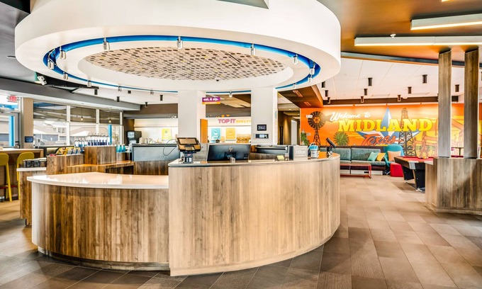 Midland Hotel | Tru By Hilton Midland