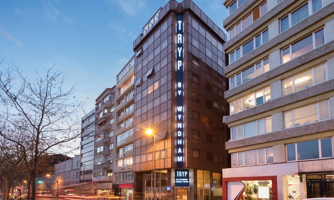 Cihangir Hotel | TRYP by Wyndham Istanbul Taksim