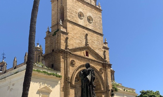 Utrera Apartment | Tu estancia en el corazon de Utrera.