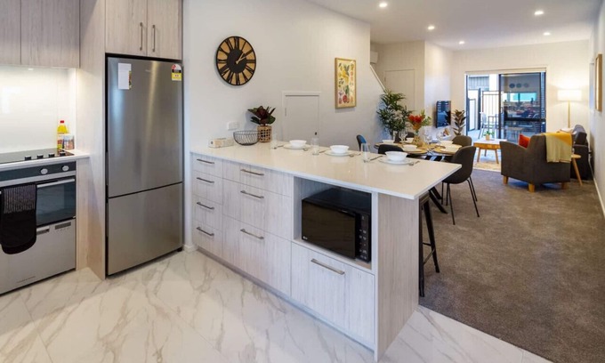 Christchurch City Centre House | Tuam Street delight 4 bed 4 bath