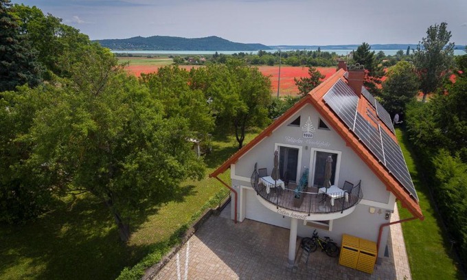 Orvenyes House | Tulipán vendégház