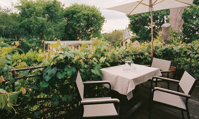 Werder Apartment | Turmvilla OG - Bright apartment with large sunny balcony and Havel view