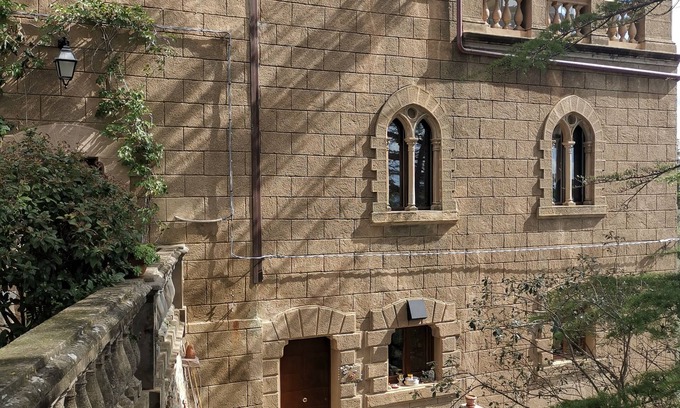 Campiglia Marittima Villa | Turn-of-the-century small castle overlooking the sea of the Tuscan archipelago