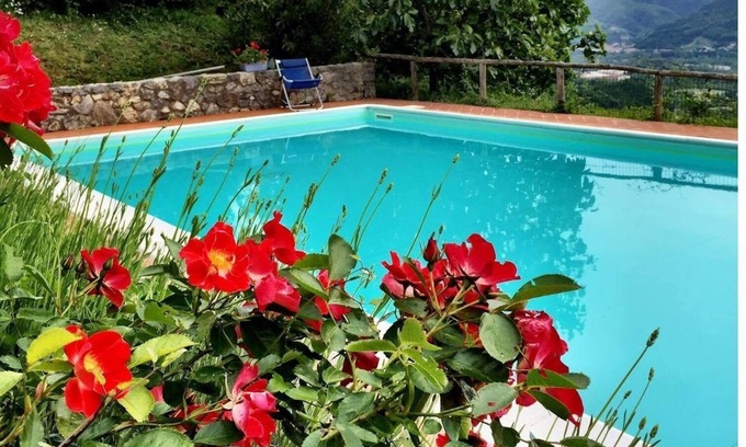 Mologno House | Tuscan Farmhouse in Hills w/Stunning Views - Private Pool, near Barga
