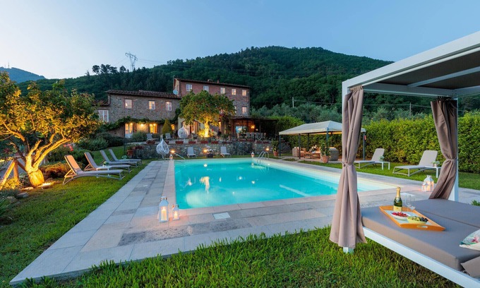 San Pietro a Marcigliano Villa | Tuscan Fizz, a traditional Stone Farmhouse with Private Pool and Amazing View among the Vineyards in Lucca
