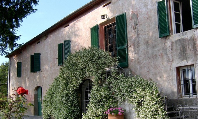 Capannori Villa | Tuscan villa with views and pool. Hosts up to 15