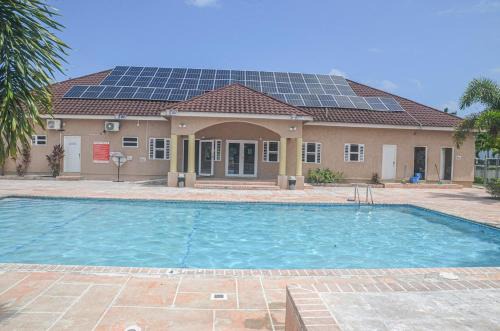 Mammee Bay House | Twin Peak Cottage