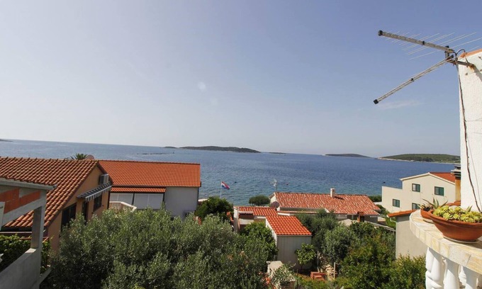 Milna Apartment | Two bedroom amazing apartment in Milna