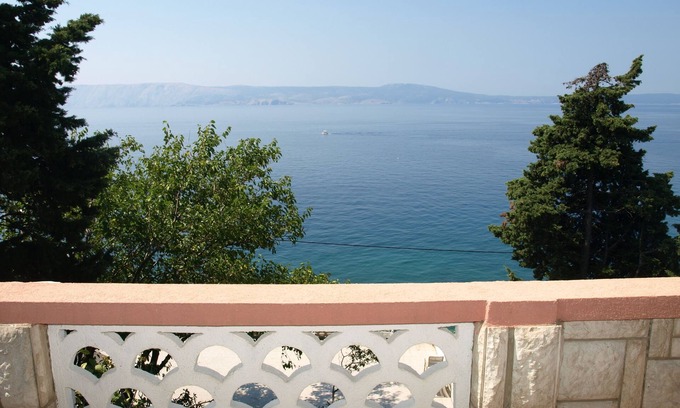 Novi Vinodolski Apartment | Two bedroom apartment near beach Novi Vinodolski (A-12322-a)