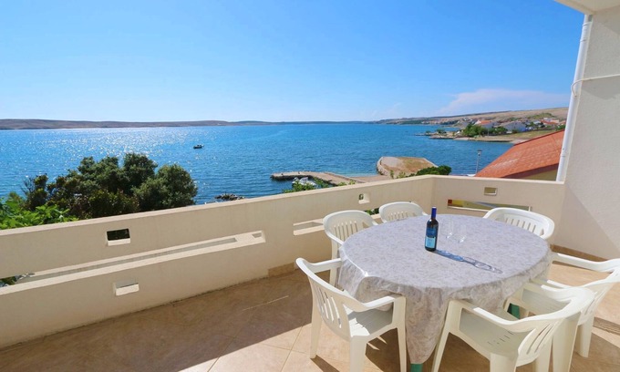 Kustici Apartment | Two bedroom apartment near beach Kustići, Pag (A-4086-a)