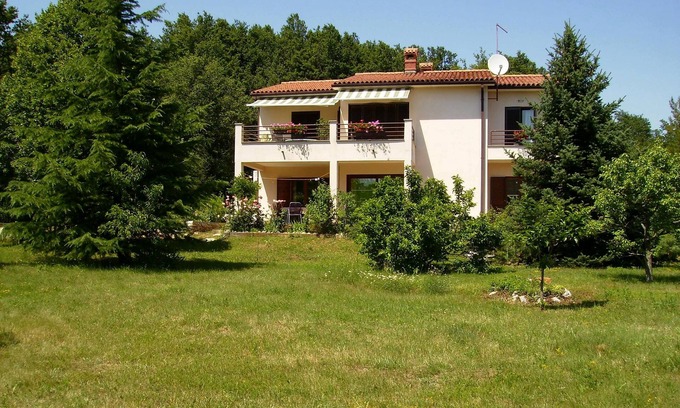 Marceljani Apartment | Two bedroom apartment with terrace Vinež, Labin (A-18493-a)