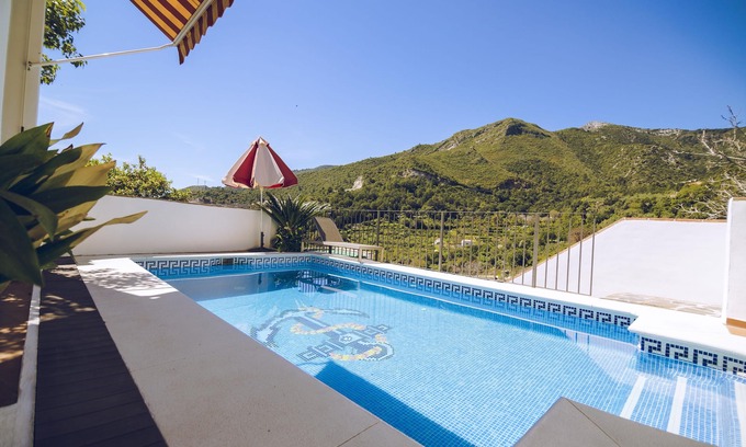 Ojen Apartment | Two-bedroom apartment with private pool