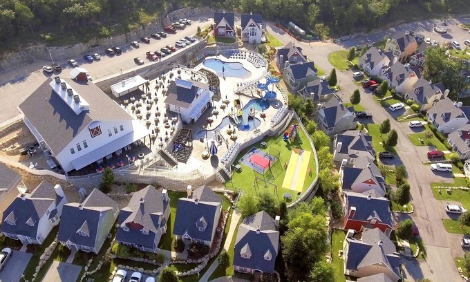 Branson Resort | Two Bedroom, Luxury Cottage, Branson, Missouri 3960642