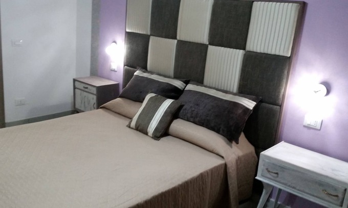Corso dei Mille - Sant'Erasmo Apartment | two-room apartment in front of the marina of St. Erasmus