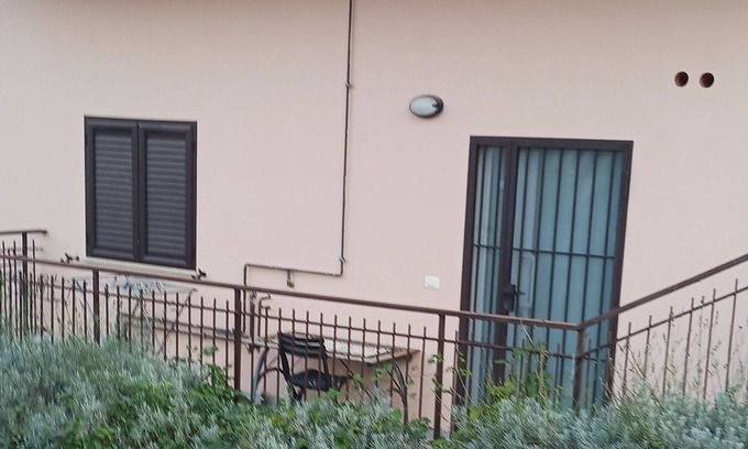 Coppito Apartment | Two-room apartment opposite Coppito Hospital and University, 2.5 km from GDF