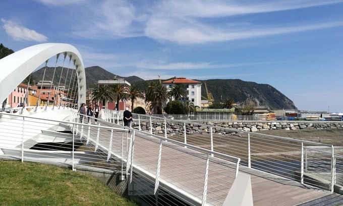 Riva Trigoso Apartment | Two-room seafront apartment CIN IT010059C24NCD5C2D CITRA 010059-LT-0235