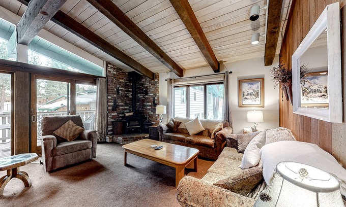 Mammoth Lakes Condo | Two-story condo w/mountain views, balcony, gas grill, & wood-burning fireplace